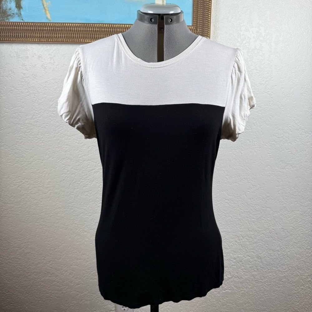 INC International Concepts Black and White Short Sleeve Top